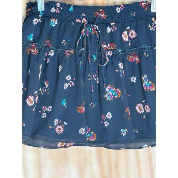 Aerie Boho Black Floral Mini Skirt Sz S Ruffle Hem Feminine Flirty Fairy Grunge - Picture 3 of 8